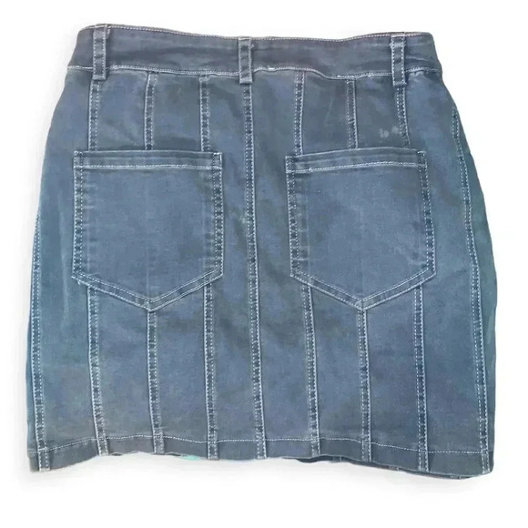 Emory Park mini skirt - Picture 3 of 3